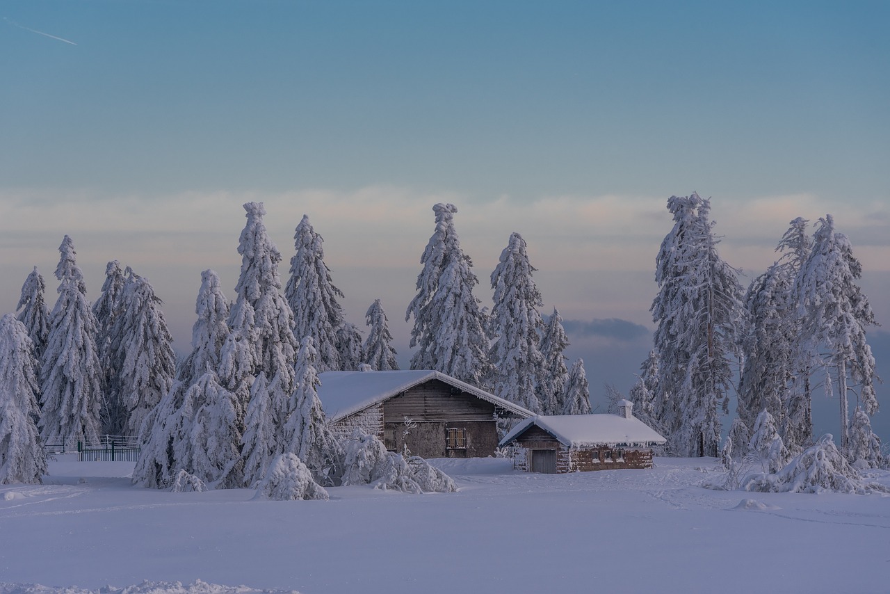 Tips for Photographing Snow and Ice While Traveling